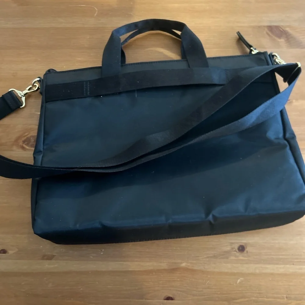 SAMSONITE SMARTSLEEVE CONVERTIBLE SLIM SOFT BRIEF LAPTOP CASE BLACK NYLON